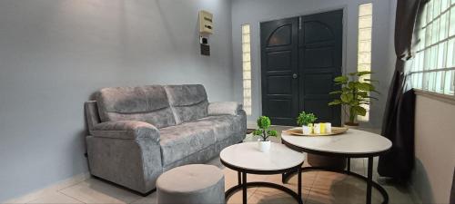 ipoh garden east homestay by grab a stay