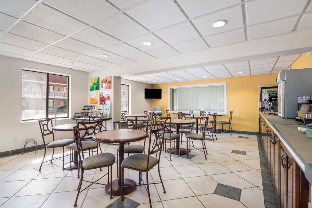 quality inn little creek