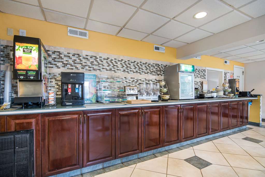 quality inn little creek