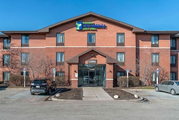 extended stay america select suites detroit warren