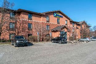 extended stay america select suites detroit warren
