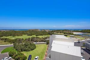 deep blue hotel and hot springs