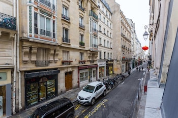 paris