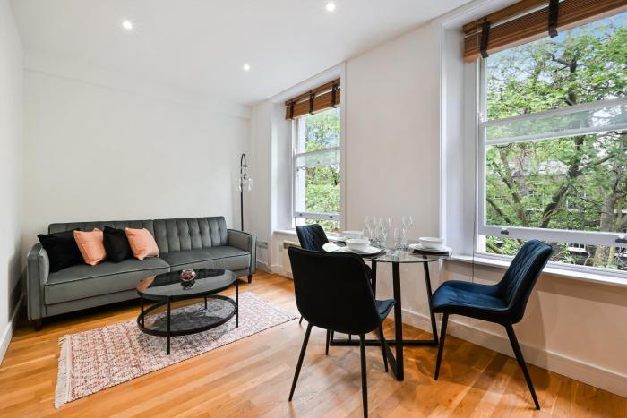 avari apartments grays collection