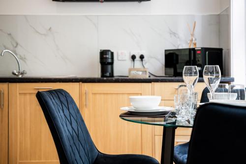 avari apartments grays collection