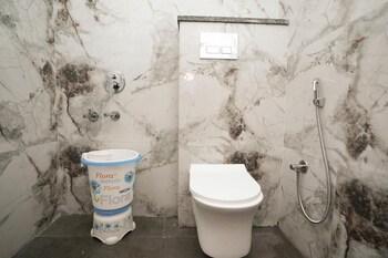 hotel diamond stay nizamuddin railway st