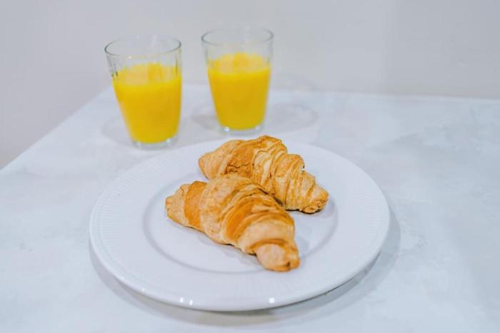 salford sanctuary 5 bed house