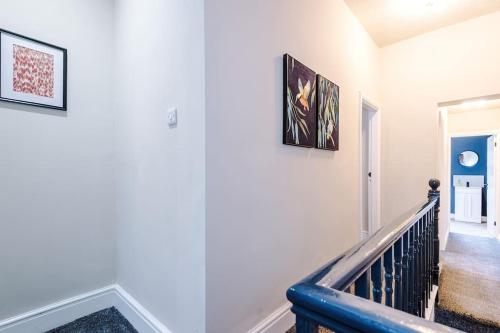 salford sanctuary 5 bed house