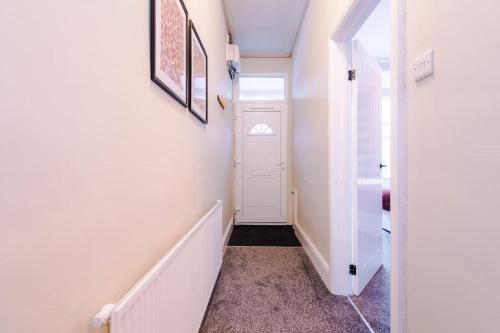 salford sanctuary 5 bed house