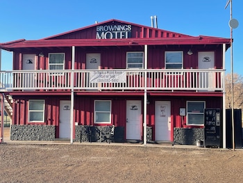 Brownings Motel,,2 star