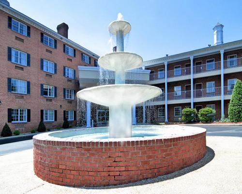 days inn by wyndham williamsburg historic area