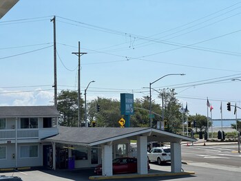 crescent city