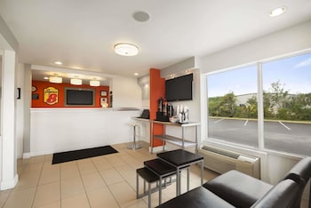 Super 8 By Wyndham Ormond Beach,Florida>>Daytona Beach,2 star