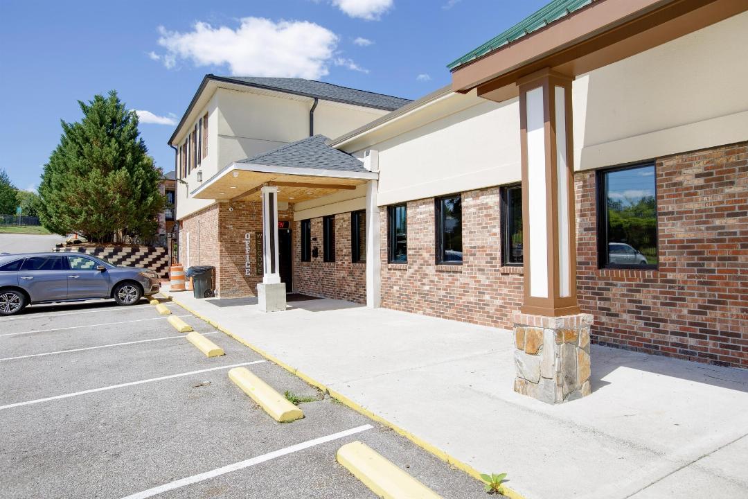 riverside inn and suites danville ceaser casino