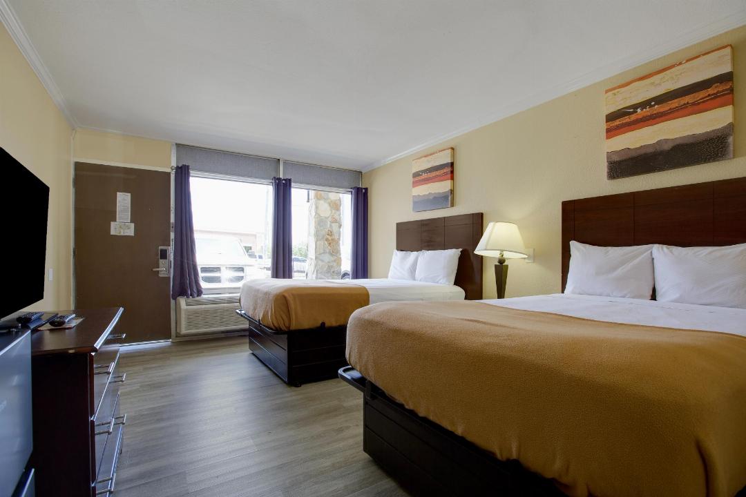 riverside inn and suites danville ceaser casino