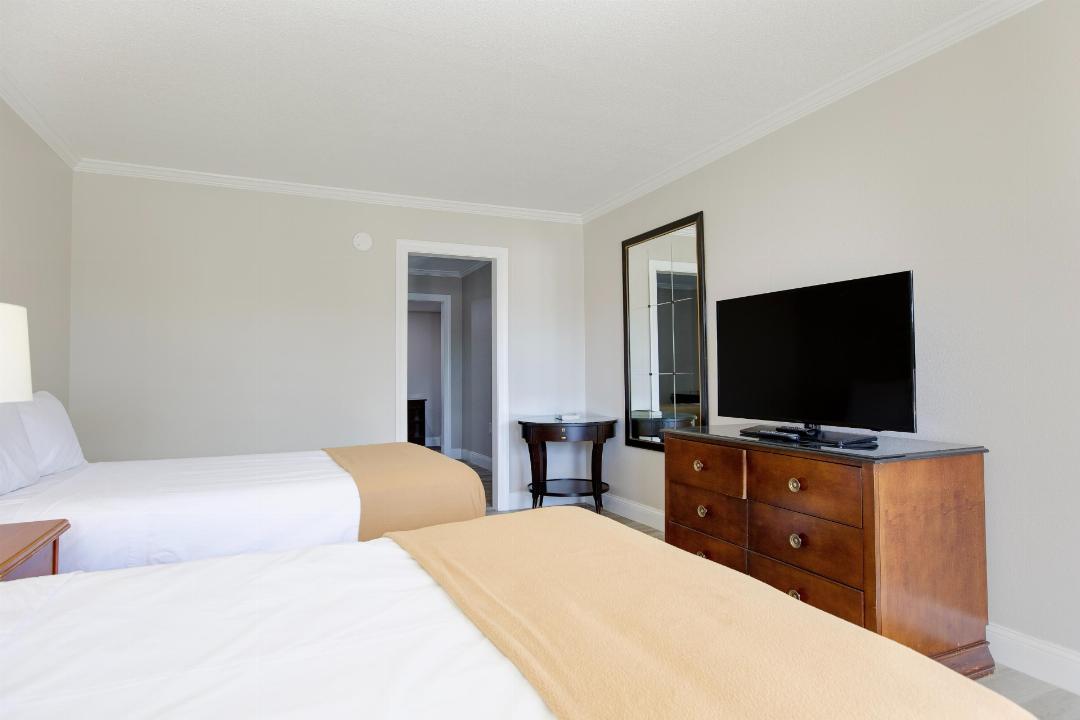 riverside inn and suites danville ceaser casino