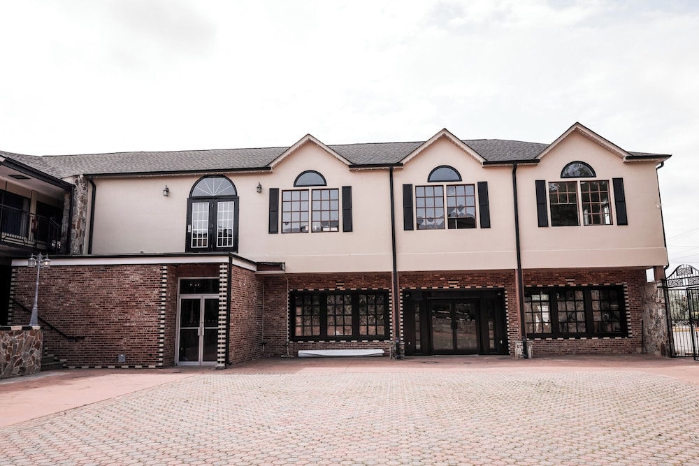 riverside inn and suites danville ceaser casino