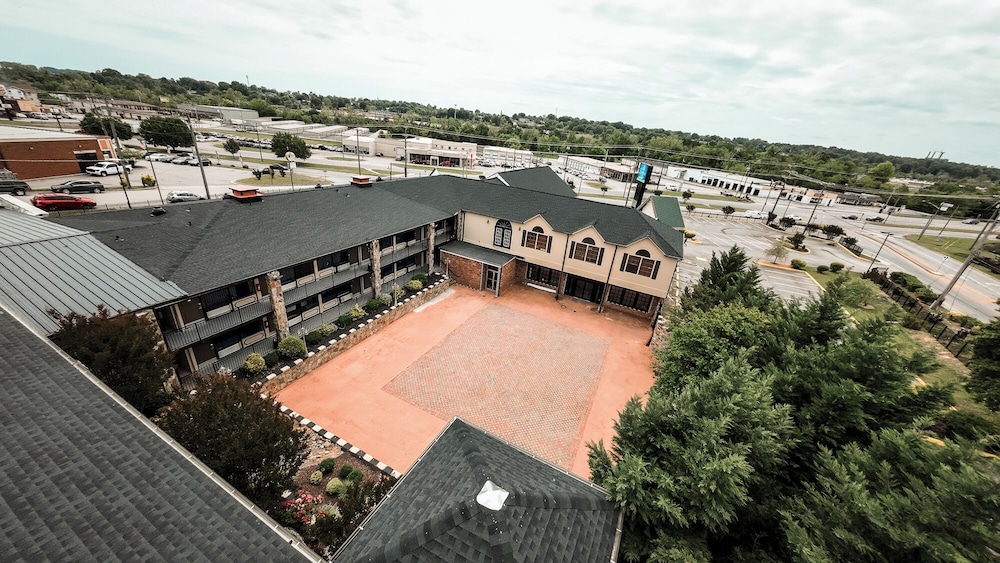riverside inn and suites danville ceaser casino