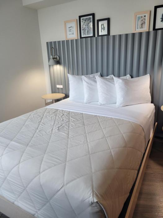 marina square suites