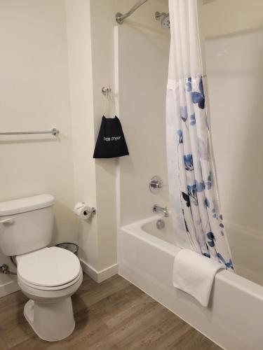 marina square suites