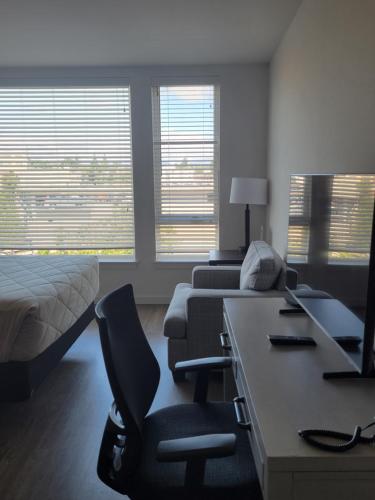 marina square suites