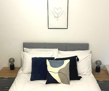 Darlington Suites By Sa Stays,,4 star