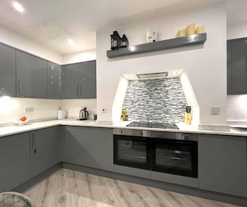 darlington suites by sa stays