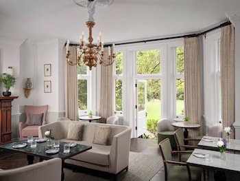 The Chelsea Townhouse By Iconic Luxury Hotels,26 Cadogan Gardens,4 star