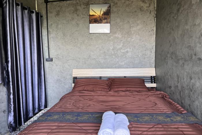 kuan khan lao the nine bistro