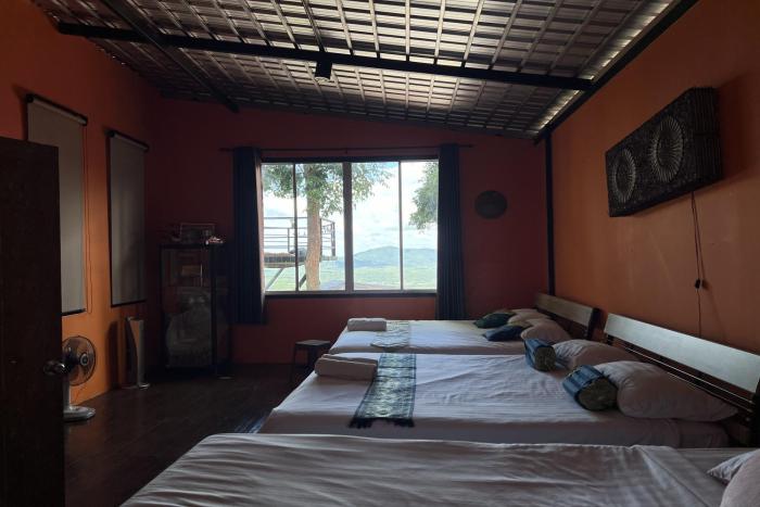 kuan khan lao the nine bistro