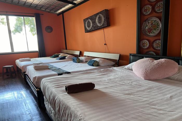 kuan khan lao the nine bistro