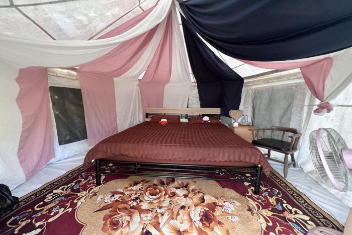 kuan khan lao the nine bistro