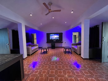 space villa i 4bhk i swimming pool