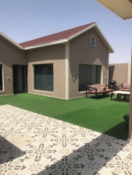 al shouq chalets