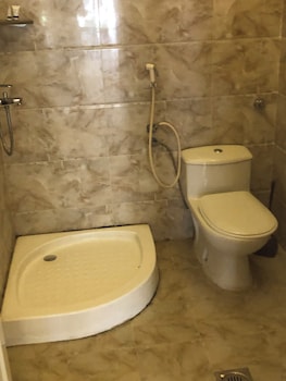 al shouq chalets