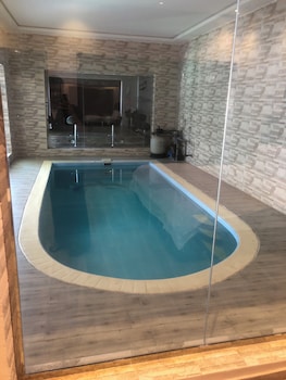 al shouq chalets