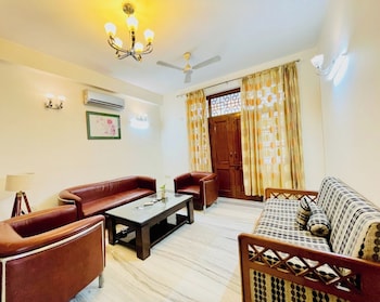 bedchambers serviced apartments artemis