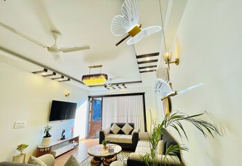 bedchambers serviced apartments south