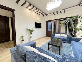 bedchambers serviced apartments south