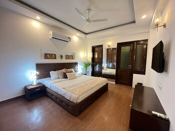 bedchambers serviced apartments south