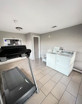 Westerner Motel,,3 star