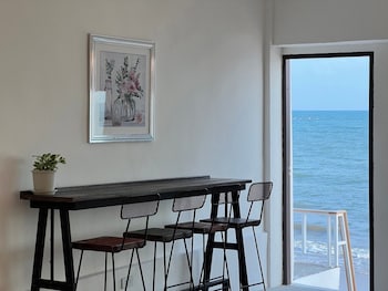 gao check in phala beachfront