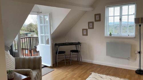 Stunning 1-Bed Apartment In The Heart Of Ludlow,,3 star