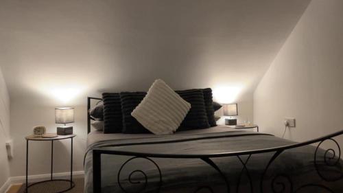 Stunning 1-Bed Apartment In The Heart Of Ludlow,,3 star