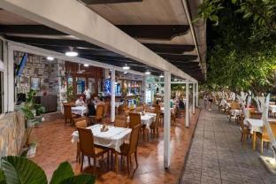 nika hotel rradhime