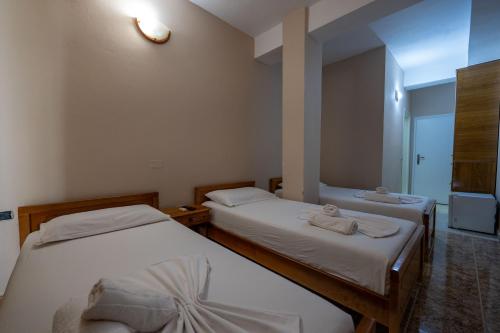 nika hotel rradhime