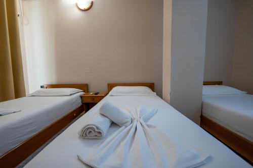 nika hotel rradhime