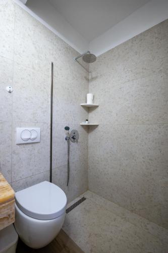 nika hotel rradhime