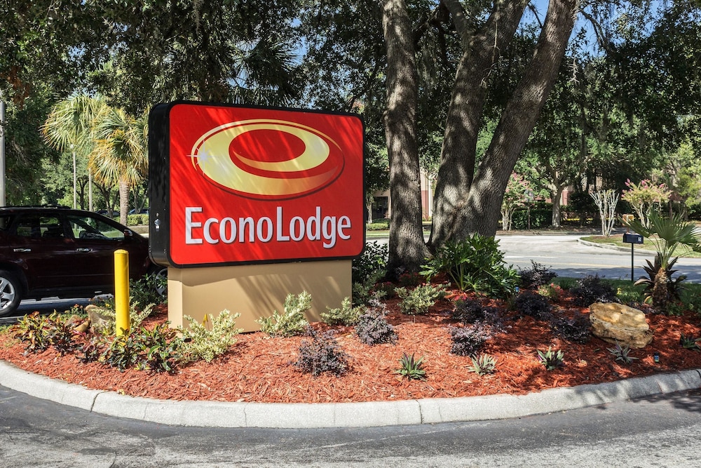 econo lodge