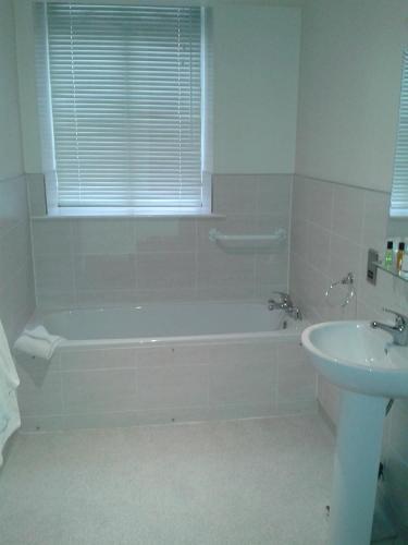 cambridge hotel waterfront